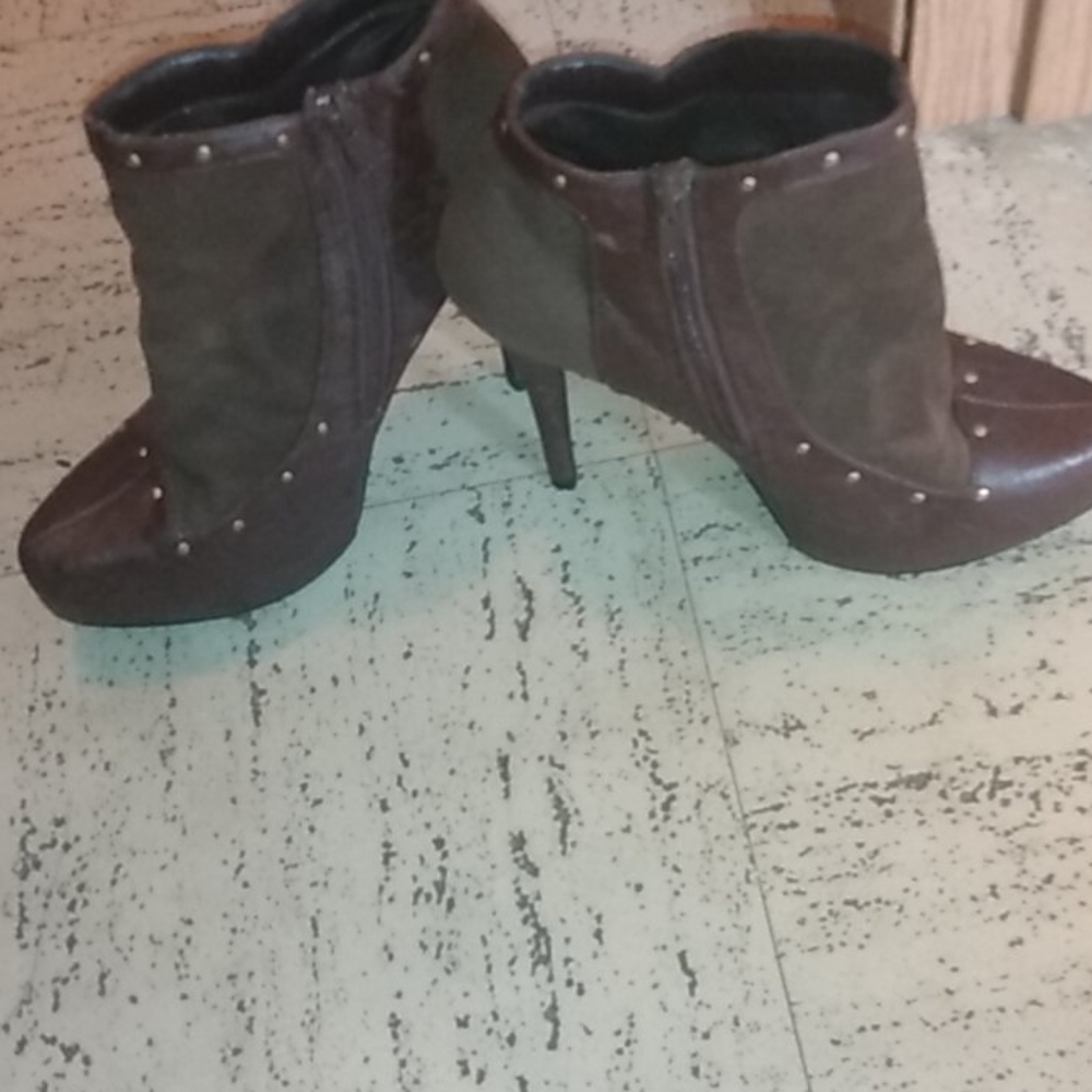 Qupid Bootie heels.
